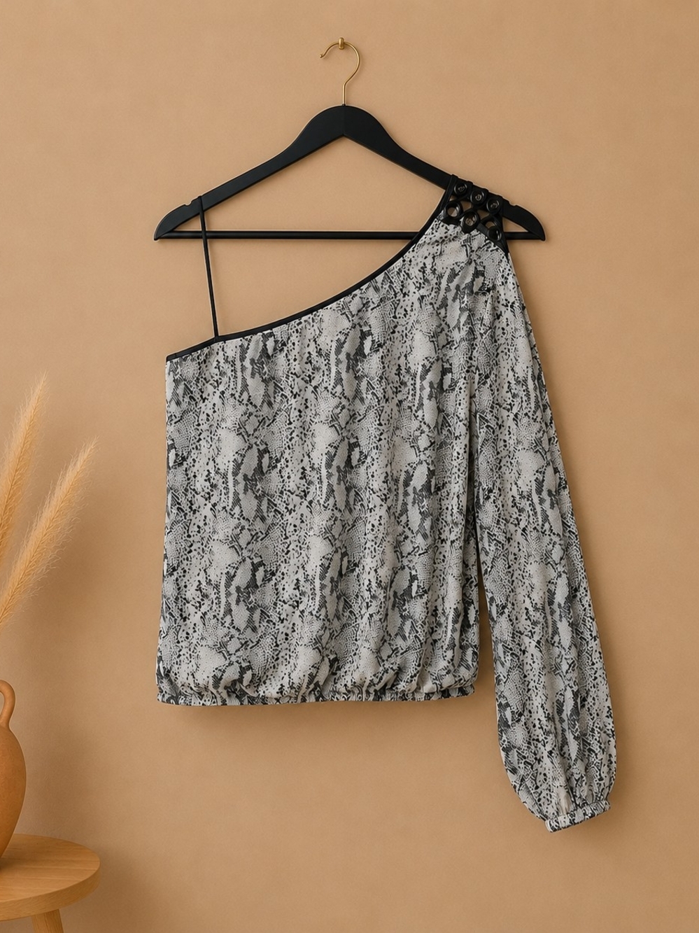 One-Shoulder Snake Print Blouson Top in Gray and Black
